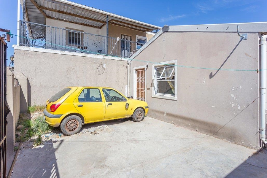 2 Bedroom Property for Sale in Phoenix Western Cape